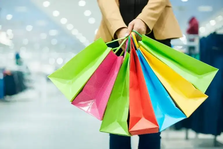 Uncovering Consumer Sentiments on Modern Identity: A Deep Dive Into Their Behavior